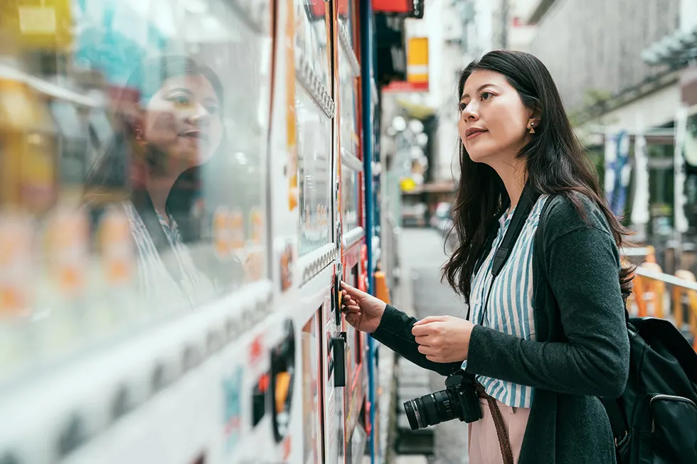 3. Automaten in Tokio: Bestellen und Einkaufen an Maschinen