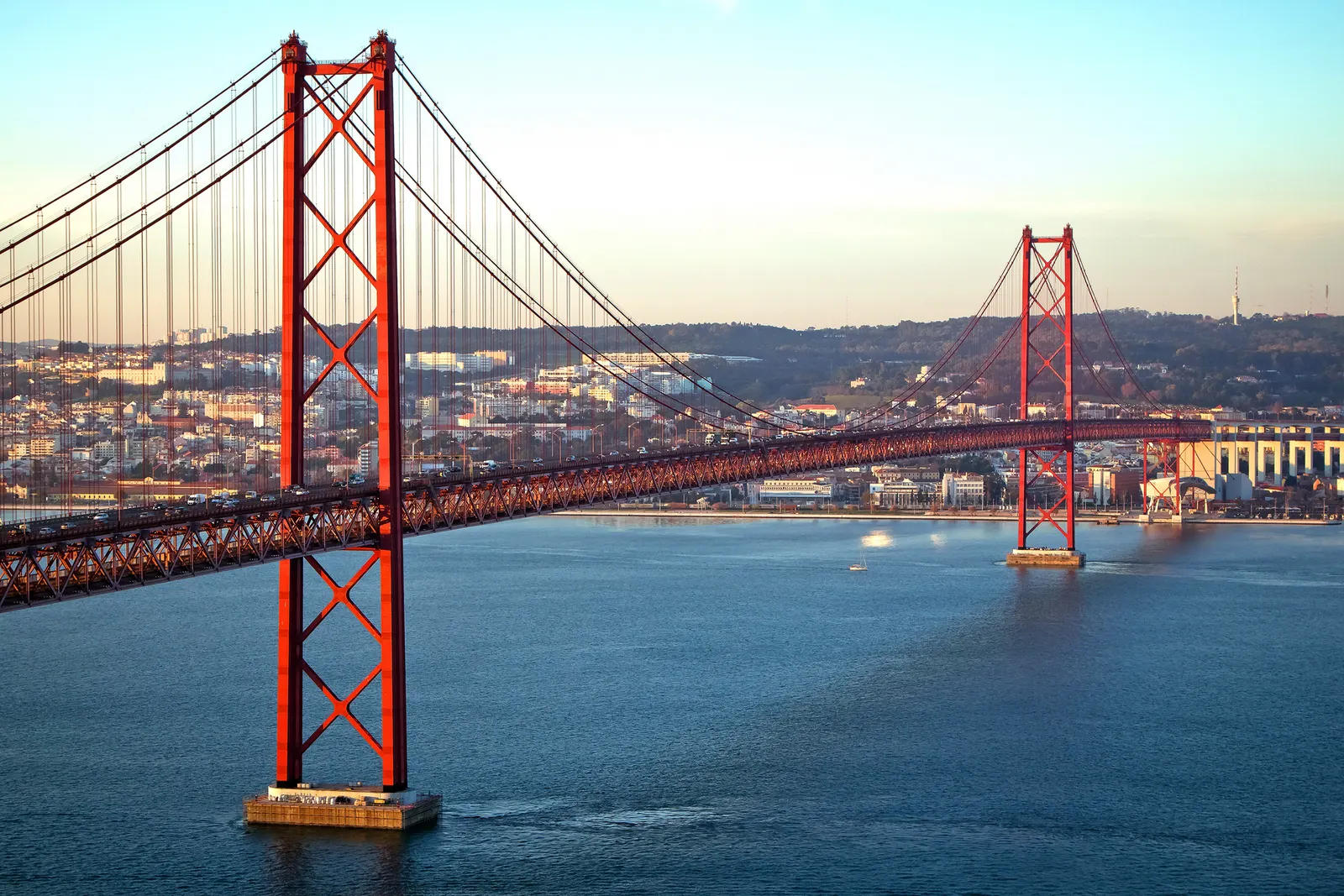 Ponte 25 de Abril