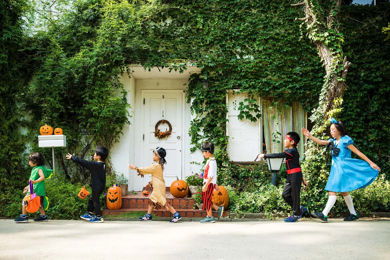 4. Triff die Geister von Monster Manor