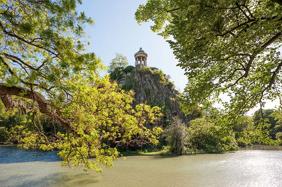 Erlebnislauf durch den Buttes Chaumont