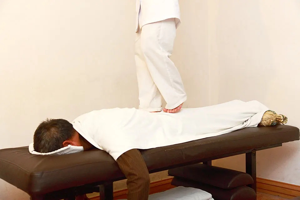Was genau passiert bei einer Wat Pho Massage?